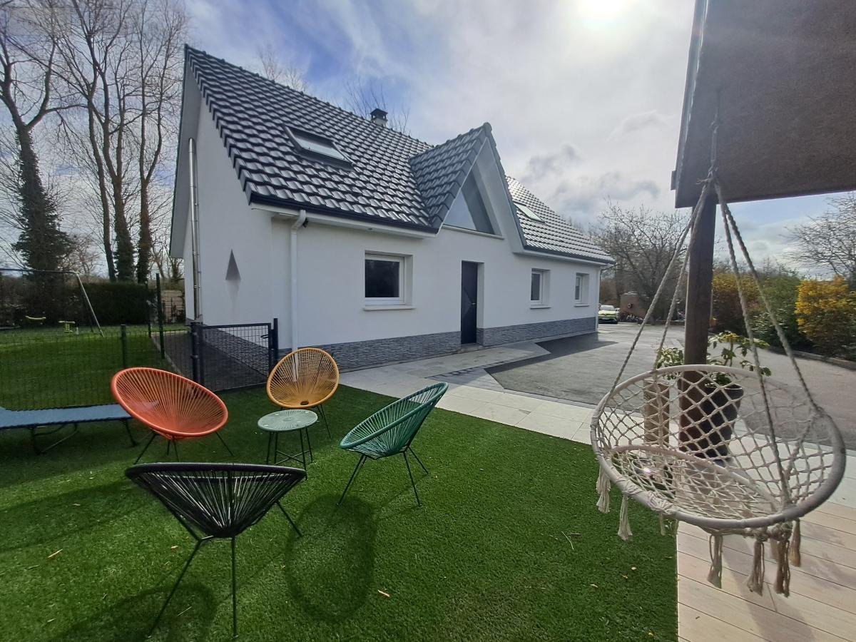 Maison a vendre Hocquinghen 62850 Pas-de-Calais 154 m2 6 pièces 270860 euros