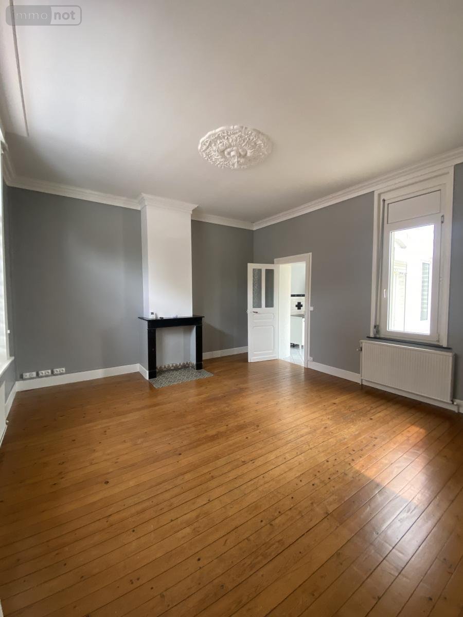 Location maison Cambrai 59400 Nord 94 m2 4 pièces 880 euros