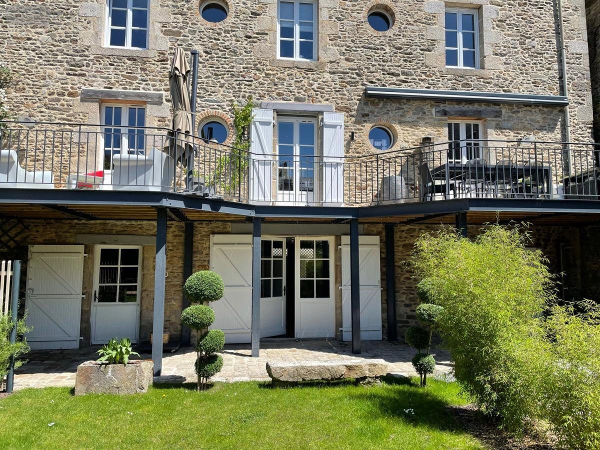 Maison a vendre Dinan 22100 Côtes-d'Armor 207 m2  799500 euros