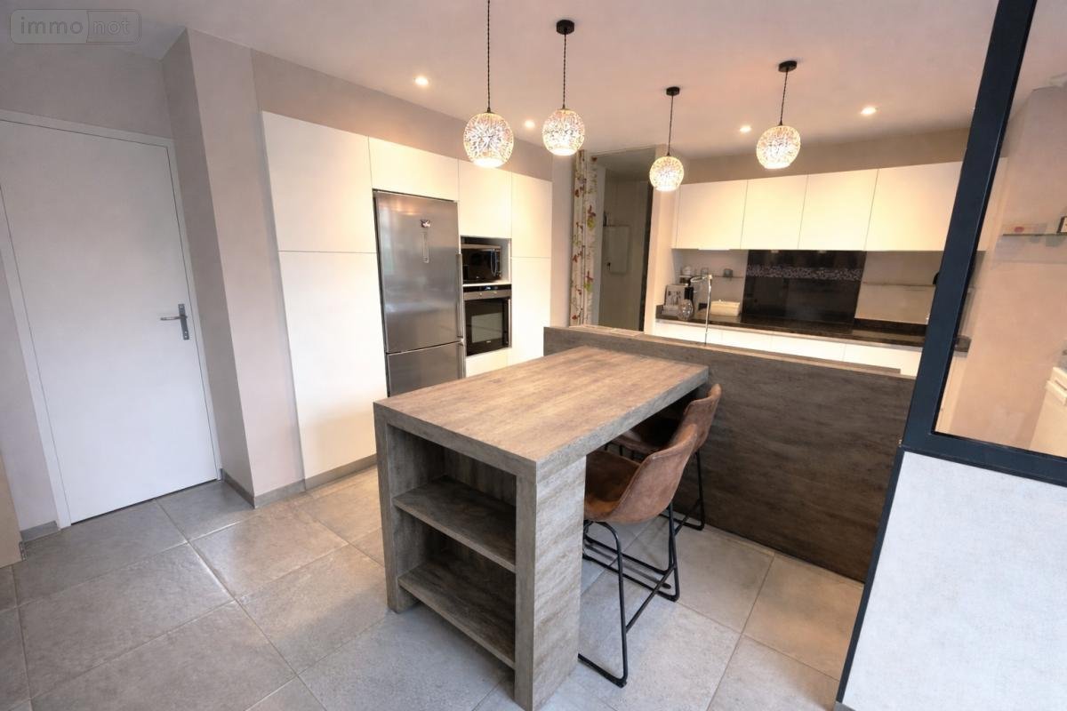 Appartement a vendre Cahors 46000 Lot 175 m2 7 pièces 338000 euros