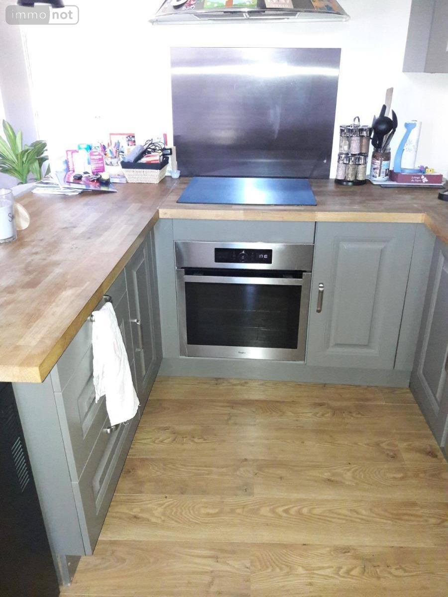 Location appartement Saint-Amour 39160 Jura 68 m2 3 pièces 640 euros