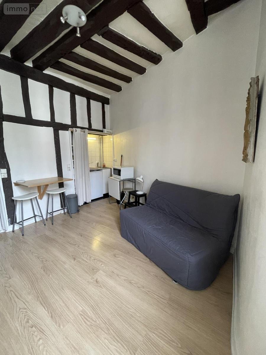 Location appartement Paris 4e arrondissement 75004 Paris 14 m2 1 pièce 768 euros