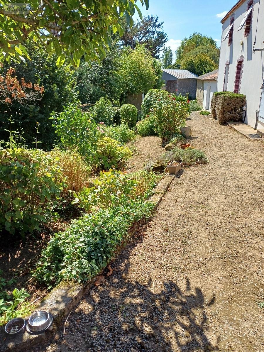 Maison a vendre Saint-Philbert-de-Grand-Lieu 44310 Loire-Atlantique 140 m2 5 pièces 166170 euros