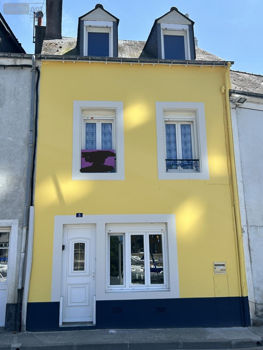Immeuble a vendre Le Palais 56360 Morbihan 264 m2  579600 euros