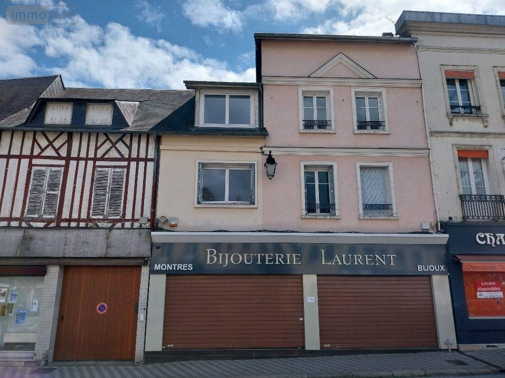Immeuble a vendre Le Neubourg 27110 Eure 250 m2  285000 euros
