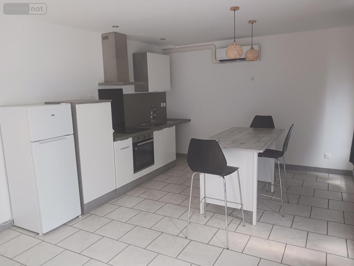Location appartement Arras 62000 Pas-de-Calais 40 m2  590 euros