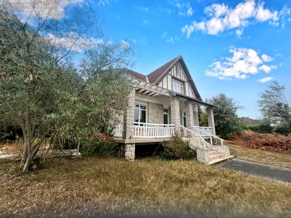 Maison a vendre Bagnoles-de-l'Orne-Normandie 61140 Orne 150 m2 4 pièces 299000 euros