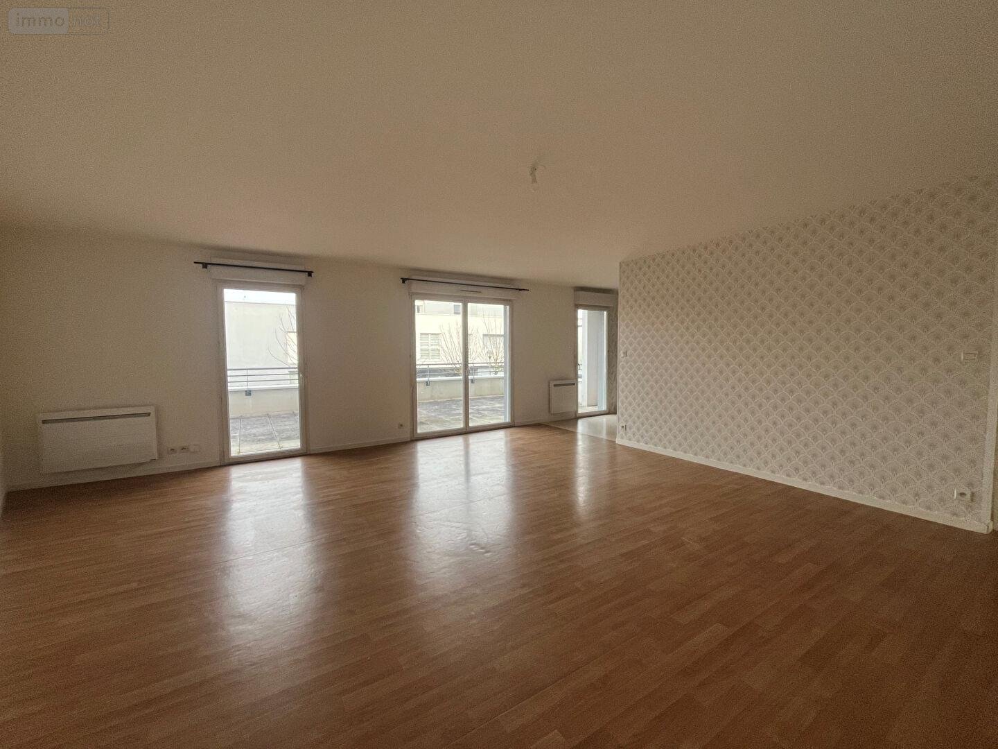 Location appartement Betton 35830 Ille-et-Vilaine 89 m2 3 pièces 827 euros