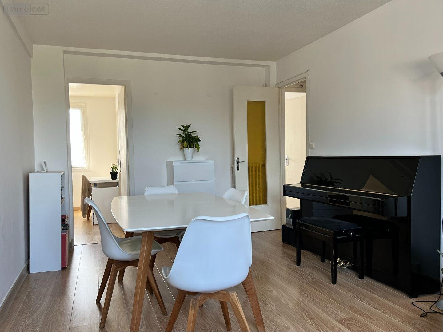 Location appartement Rennes 35000 Ille-et-Vilaine 66 m2 4 pièces 1100 euros