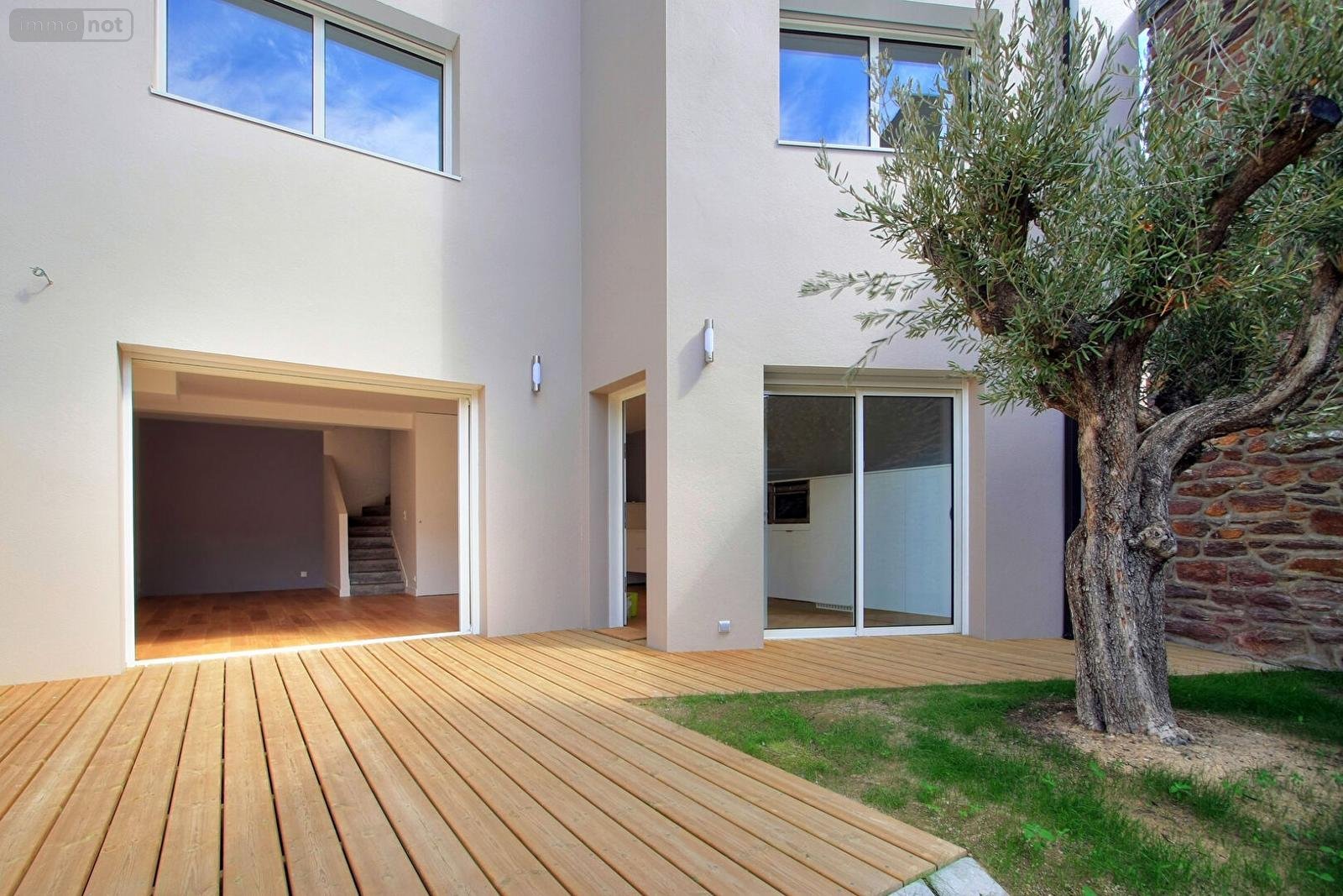 Location maison Rennes 35000 Ille-et-Vilaine 156 m2 7 pièces 2518 euros