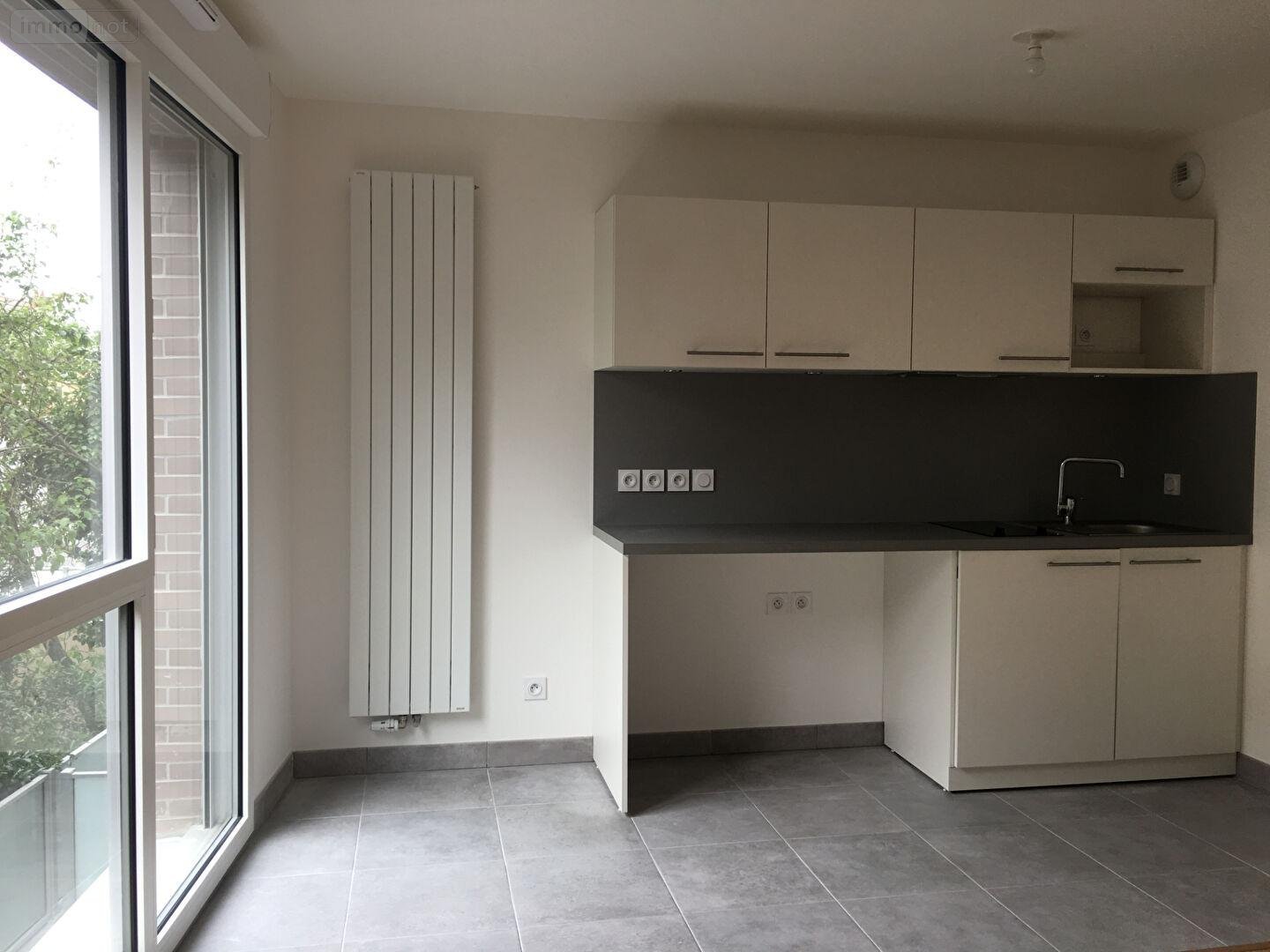 Location appartement Rennes 35000 Ille-et-Vilaine 31 m2 1 pièce 451 euros
