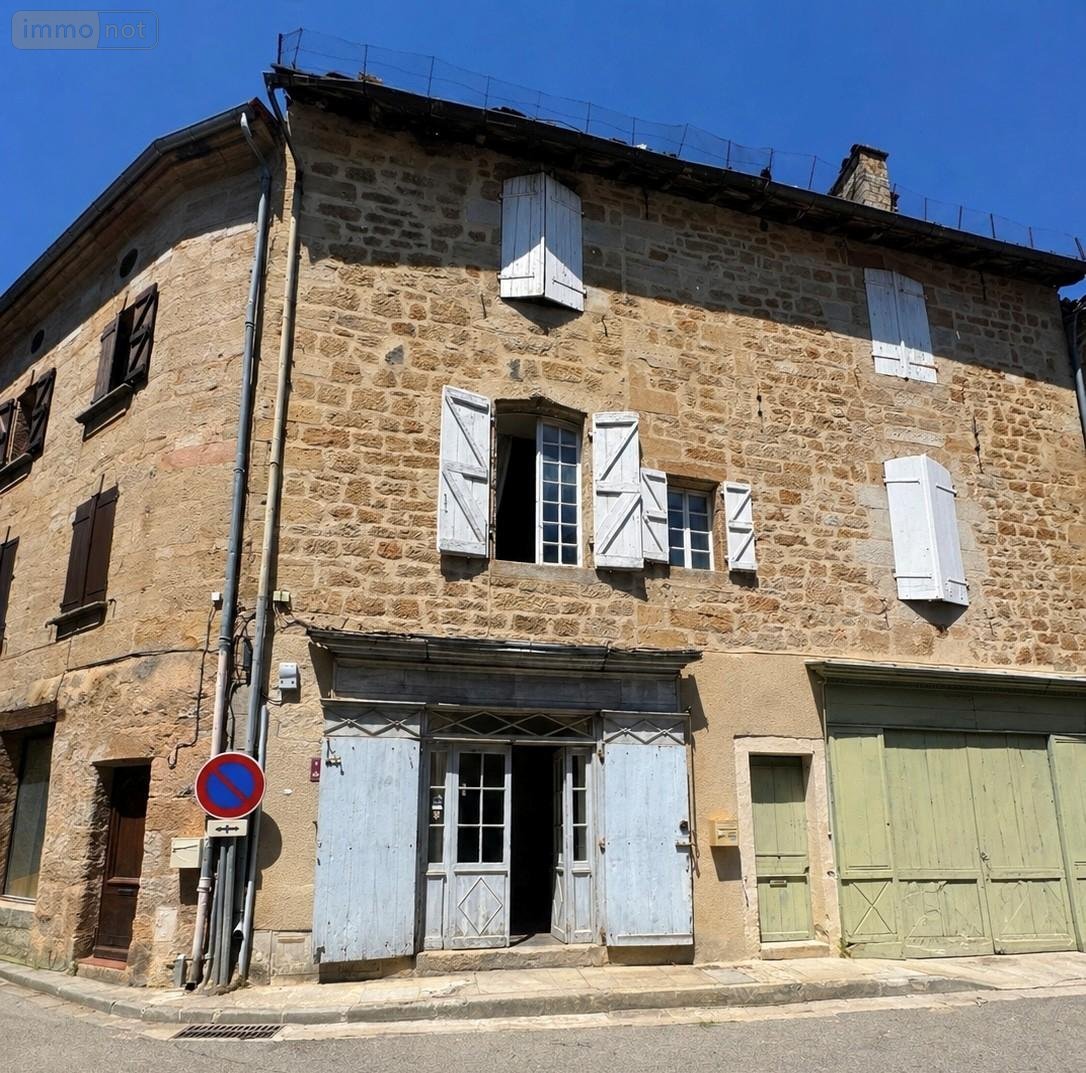 Maison a vendre Lacapelle-Marival 46120 Lot 141 m2 6 pièces 149000 euros