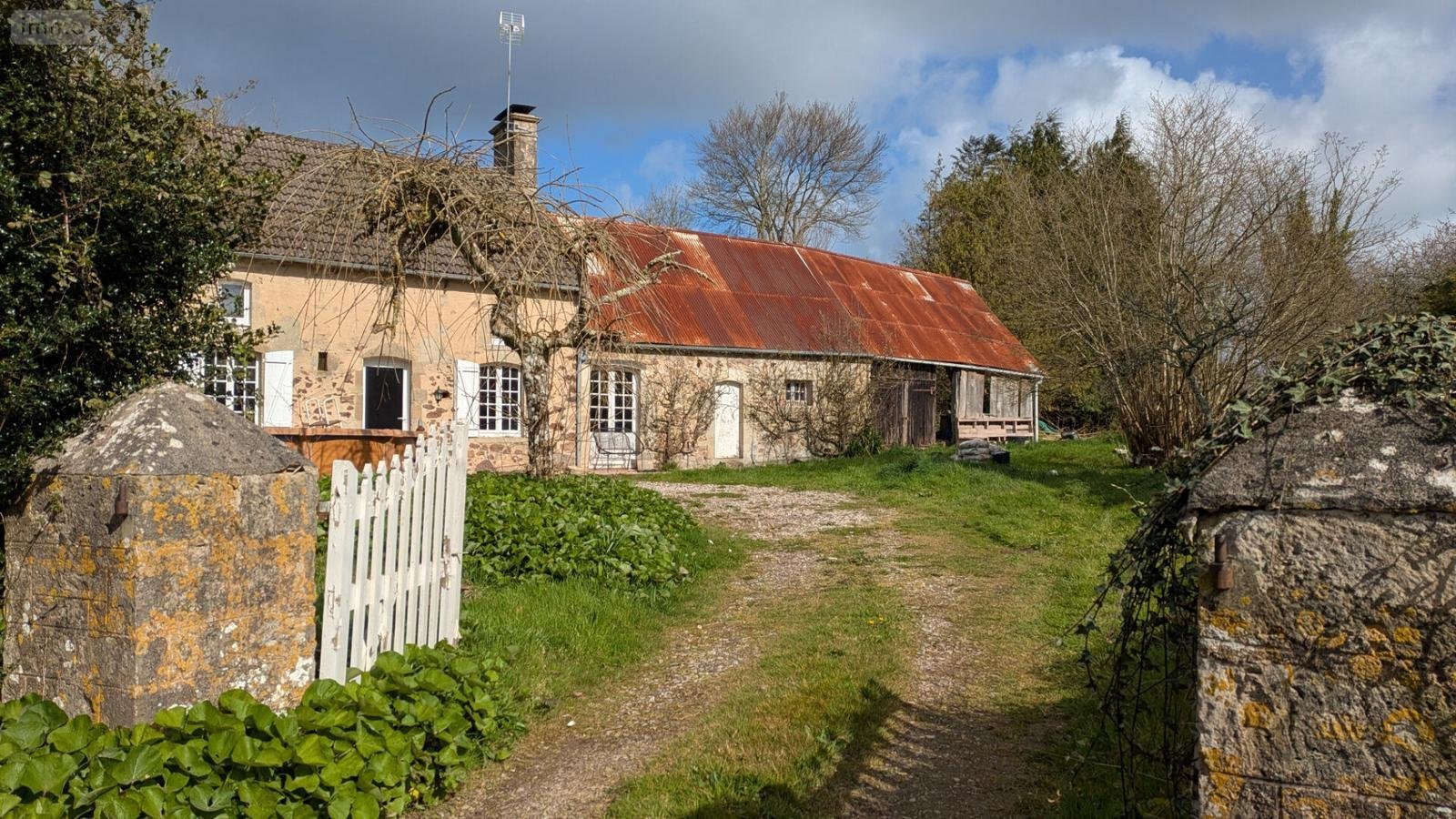 Maison a vendre Saint-Joseph 50700 Manche 162 m2 5 pièces 274750 euros