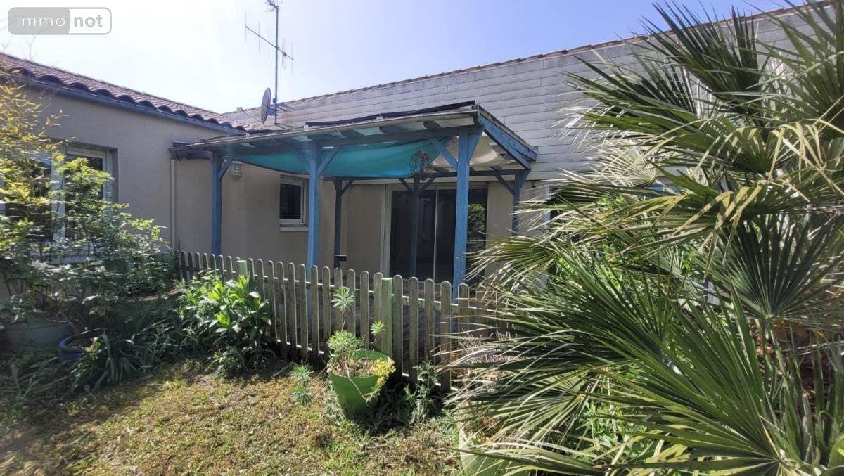 Maison a vendre Marans 17230 Charente-Maritime 165 m2 3 pièces 265200 euros