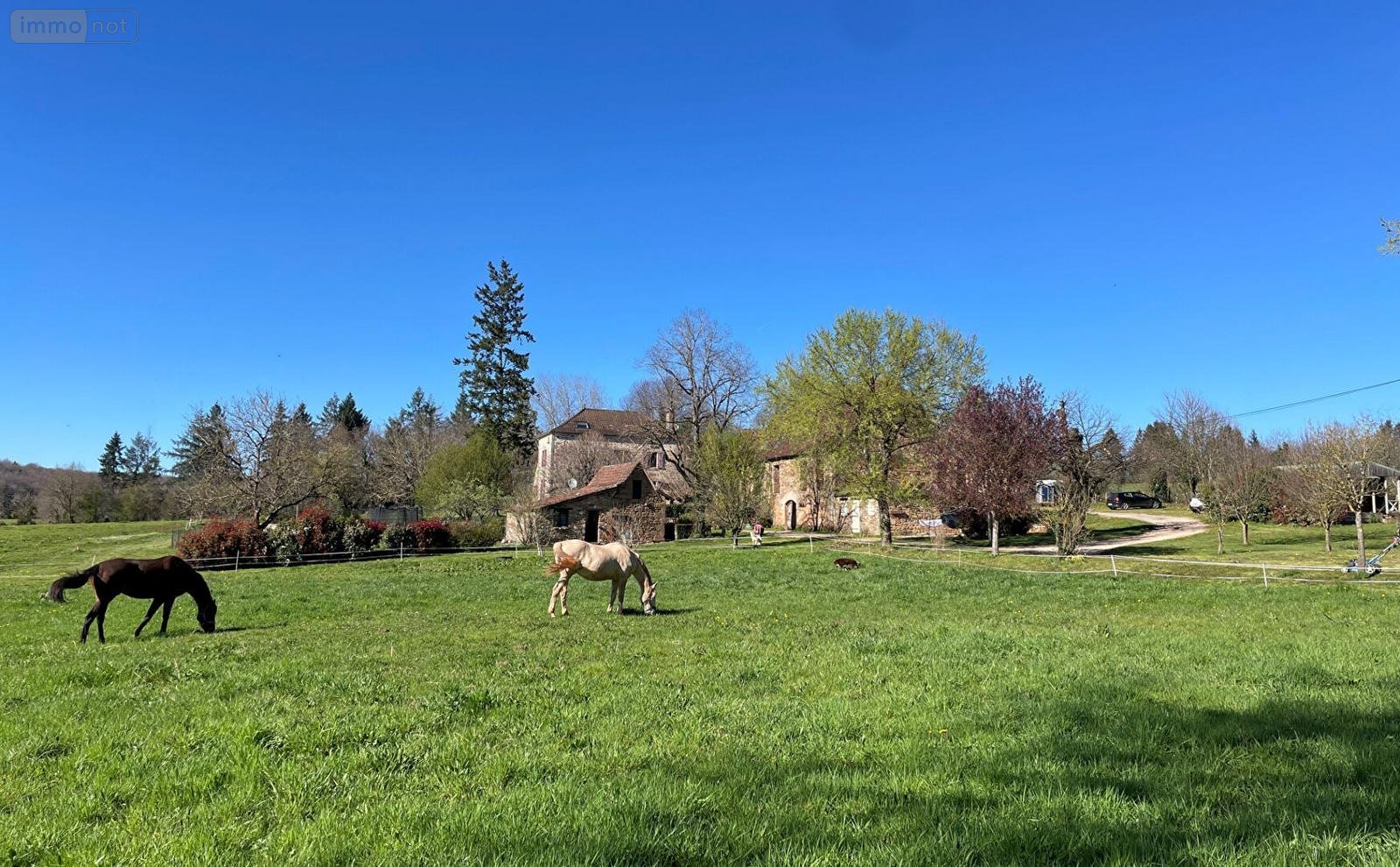 Maison a vendre Figeac 46100 Lot 489 m2 14 pièces 843000 euros