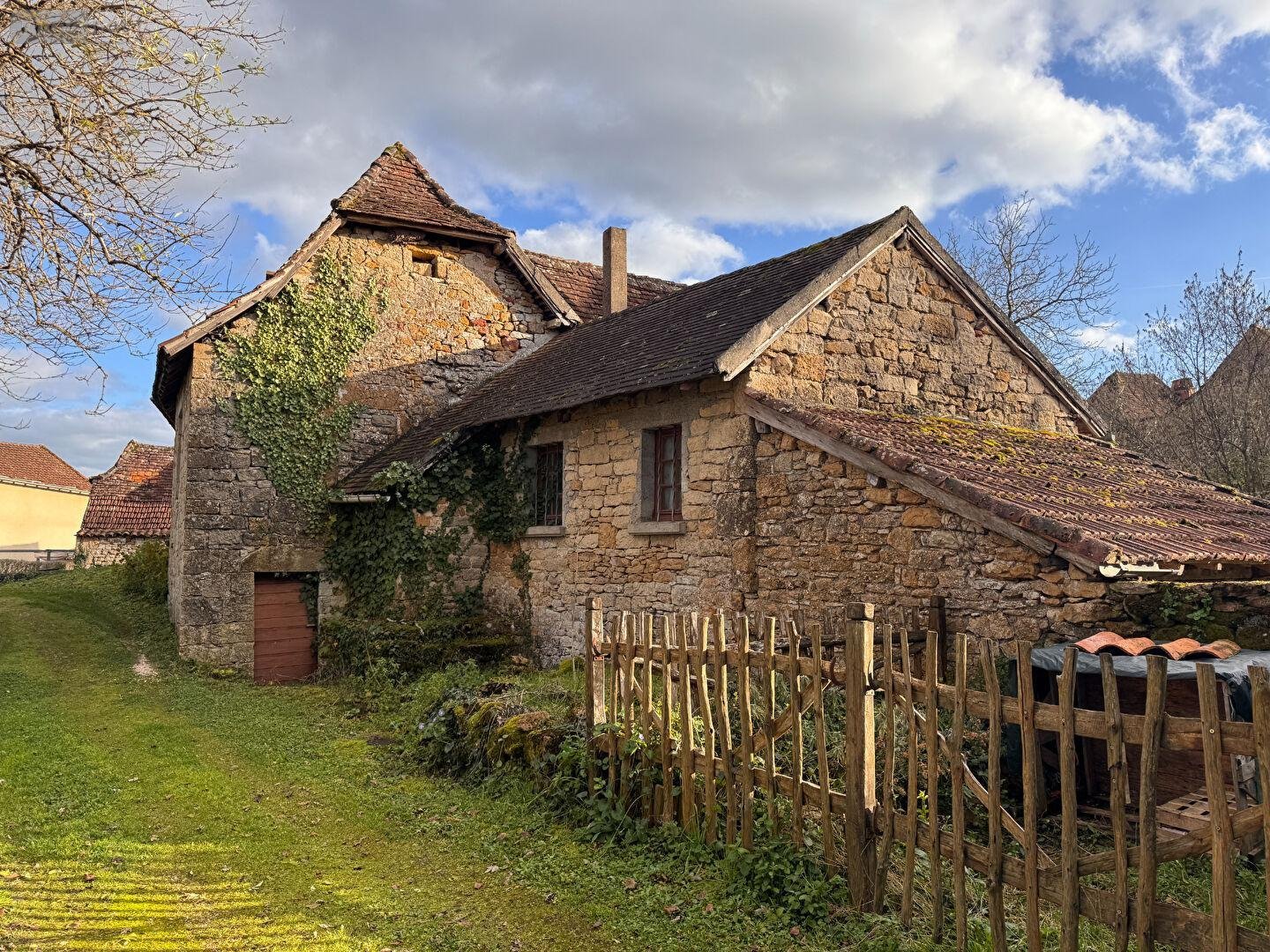 Maison a vendre Camboulit 46100 Lot 79 m2 4 pièces 69000 euros