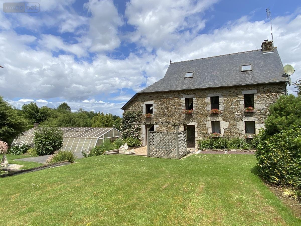 Maison a vendre La Motte 22600 Côtes-d'Armor 198 m2 6 pièces 296400 euros