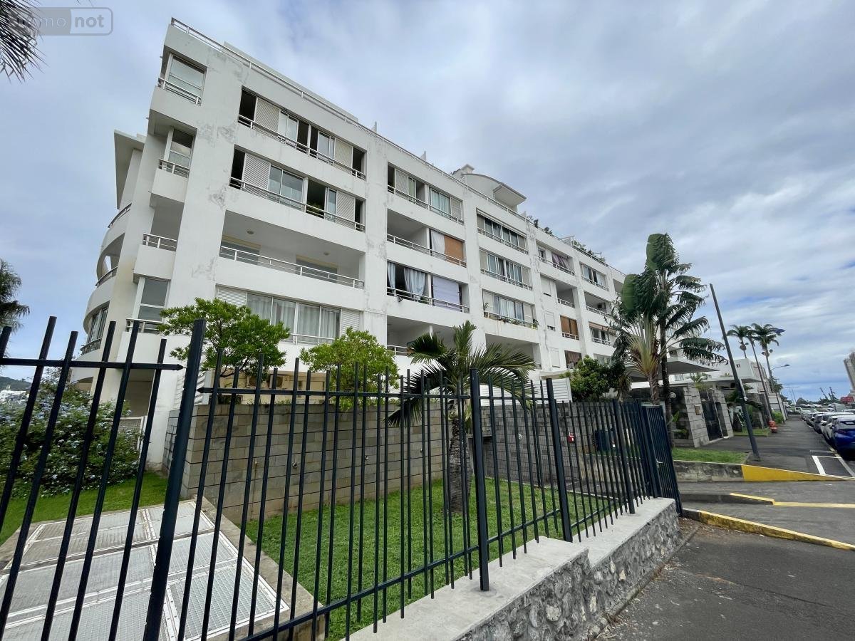 Appartement a vendre Saint-Denis 97400 Réunion 63 m2 3 pièces 228450 euros