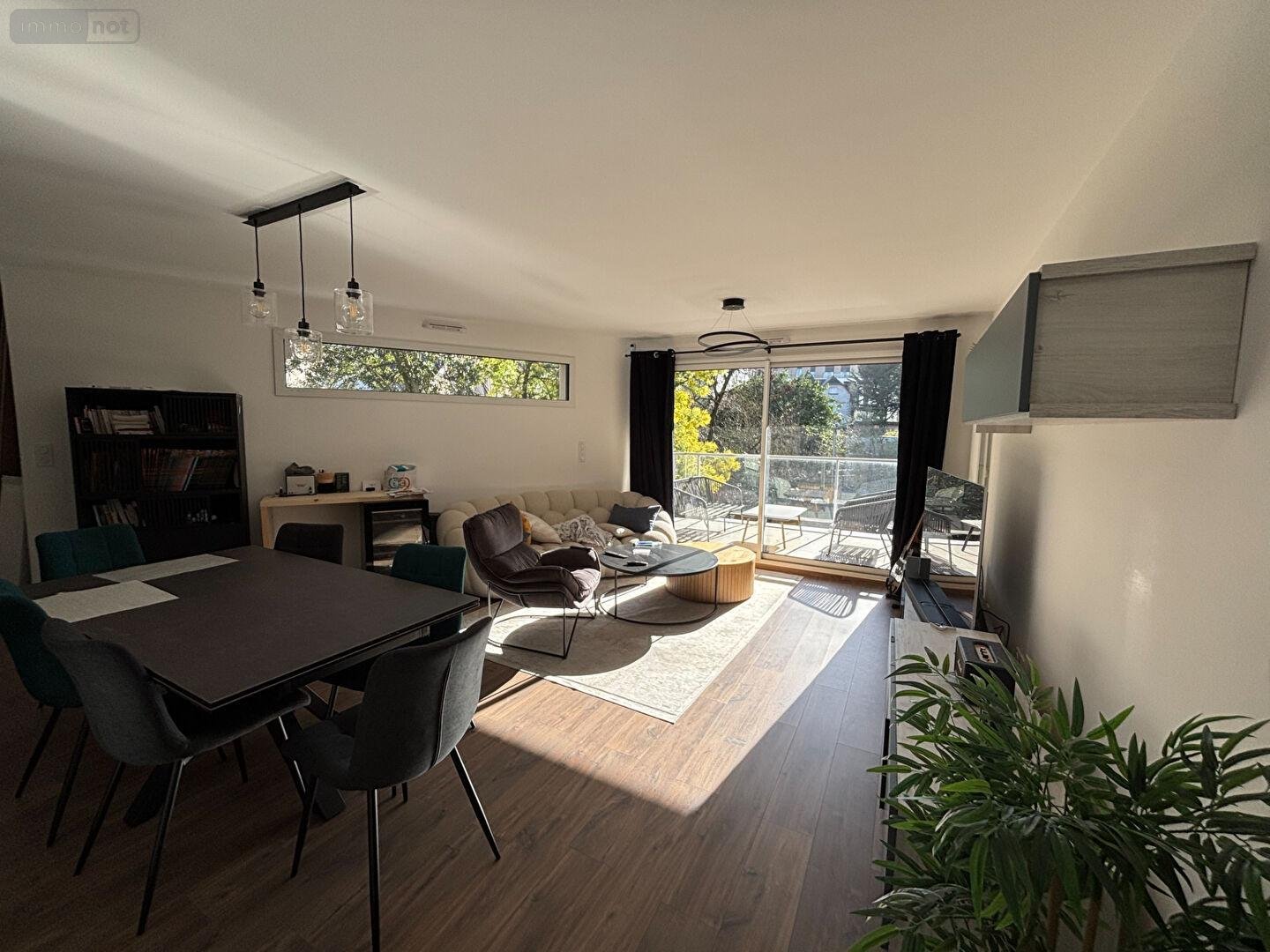 Location appartement Rennes 35000 Ille-et-Vilaine 75 m2 3 pièces 1340 euros