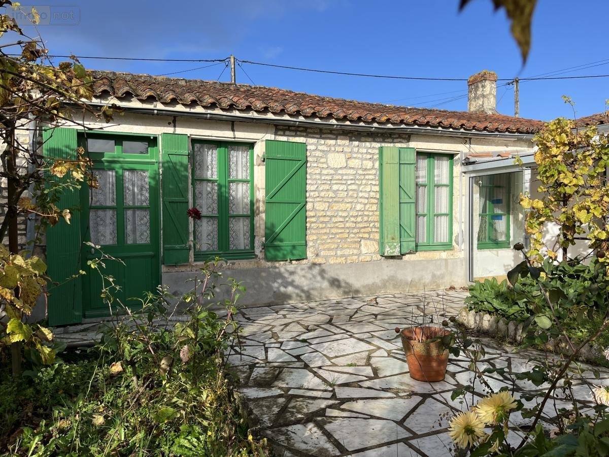 Maison a vendre Luçon 85400 Vendée 77 m2 4 pièces 125700 euros
