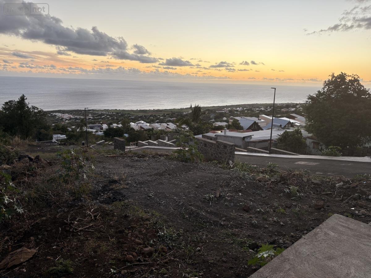 Terrain a batir a vendre Saint-Leu 97436 Réunion 232 m2  186900 euros