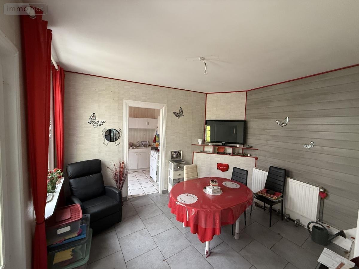 Immeuble a vendre Albert 80300 Somme 120 m2  196000 euros