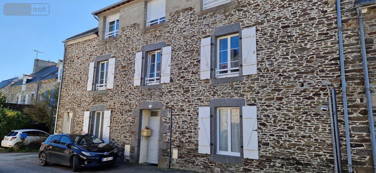 Immeuble a vendre Saint-Benoît-des-Ondes 35114 Ille-et-Vilaine 218 m2  582400 euros