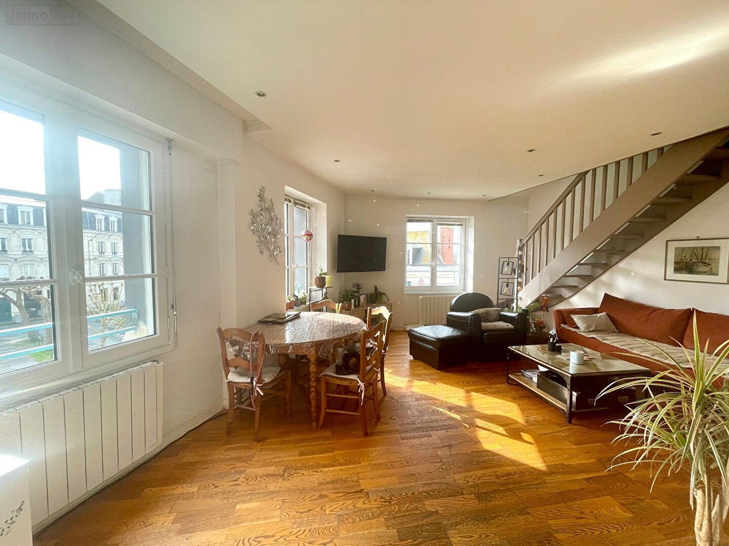 Appartement a vendre Saint-Malo 35400 Ille-et-Vilaine 62 m2 3 pièces 382430 euros