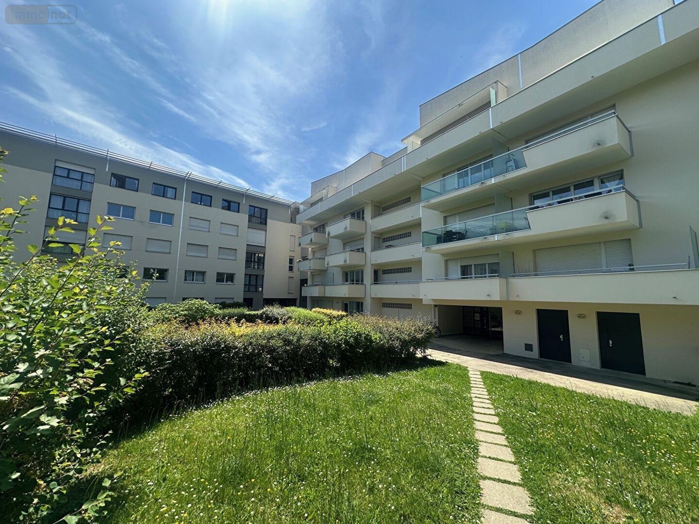 Appartement a vendre Rennes 35000 Ille-et-Vilaine 31 m2 2 pièces 125400 euros