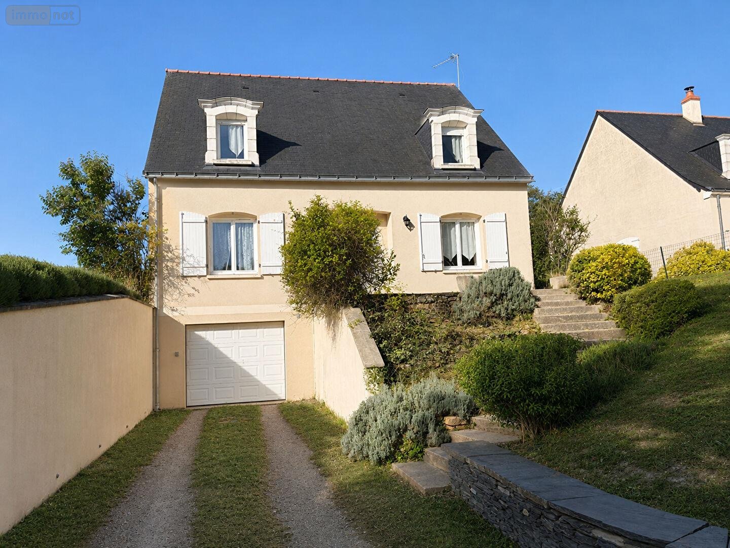 Maison a vendre Saumur 49400 Maine-et-Loire 137 m2 6 pièces 303680 euros