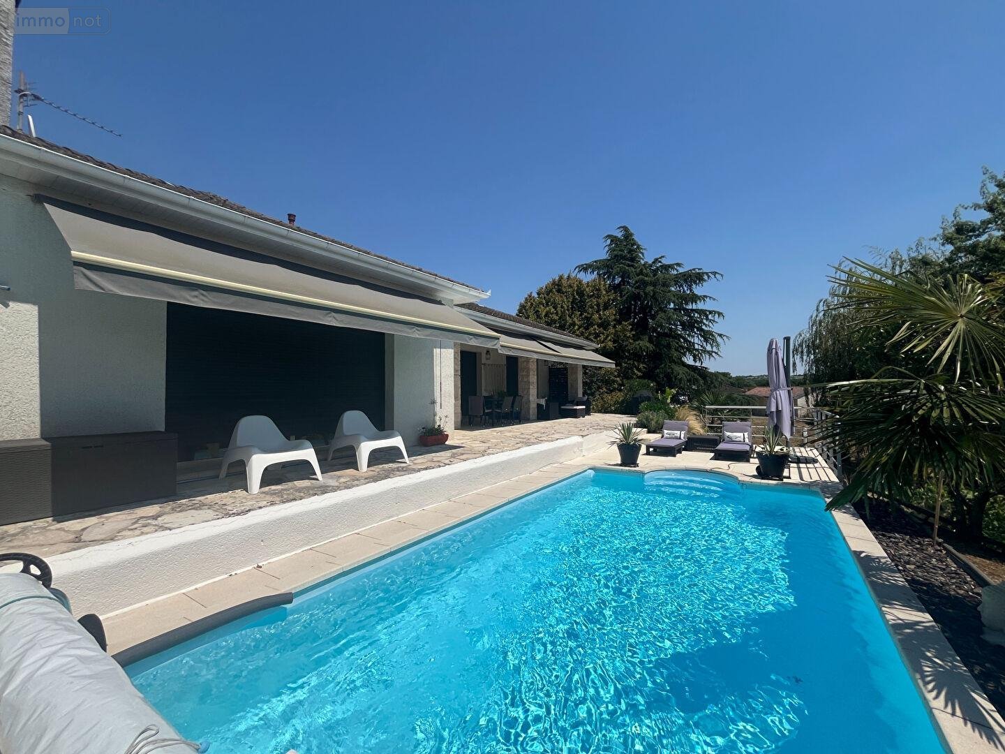 Maison a vendre Figeac 46100 Lot 208 m2 7 pièces 389250 euros