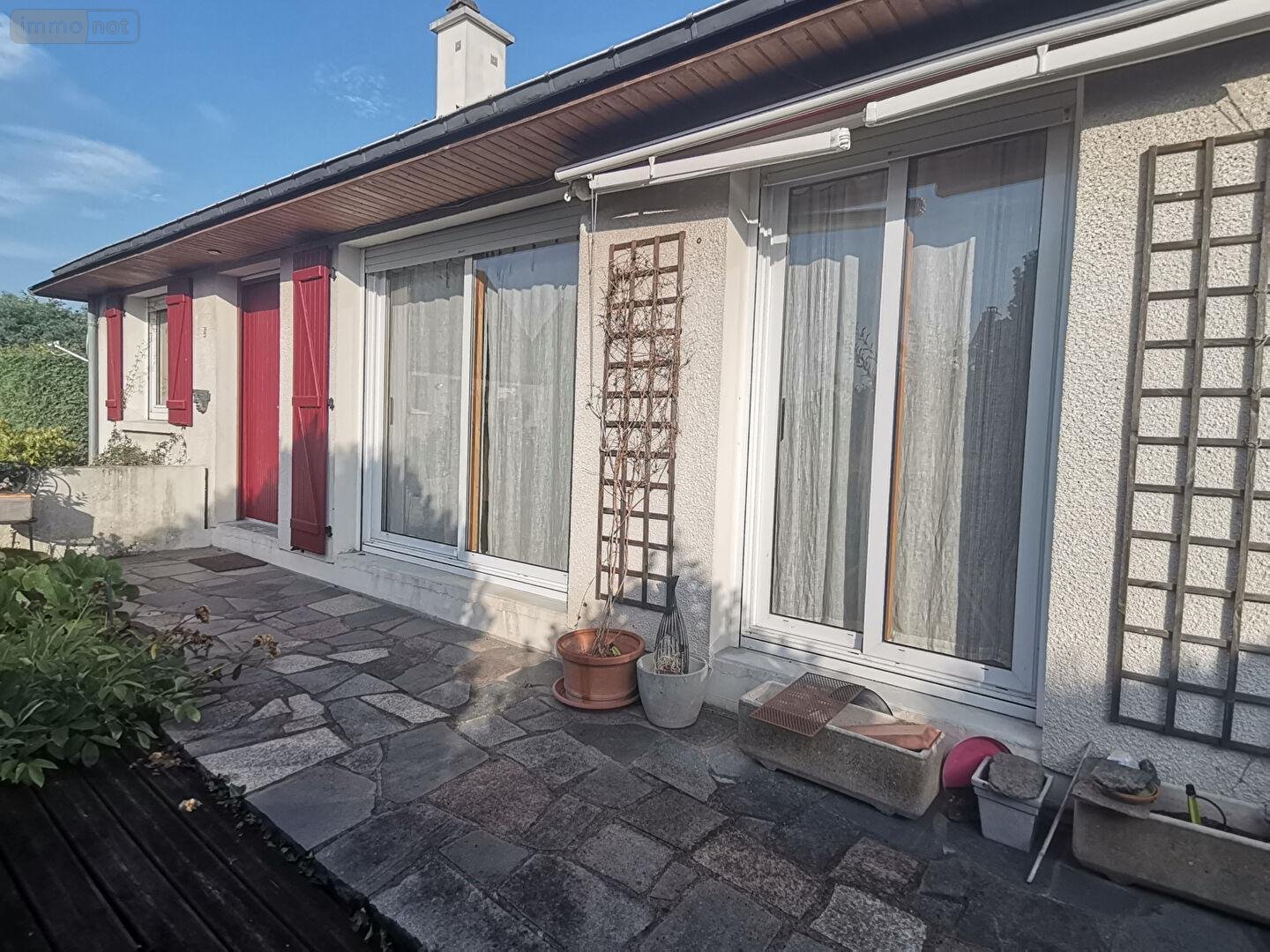 Maison a vendre Montfort-sur-Meu 35160 Ille-et-Vilaine 106 m2 6 pièces 267240 euros
