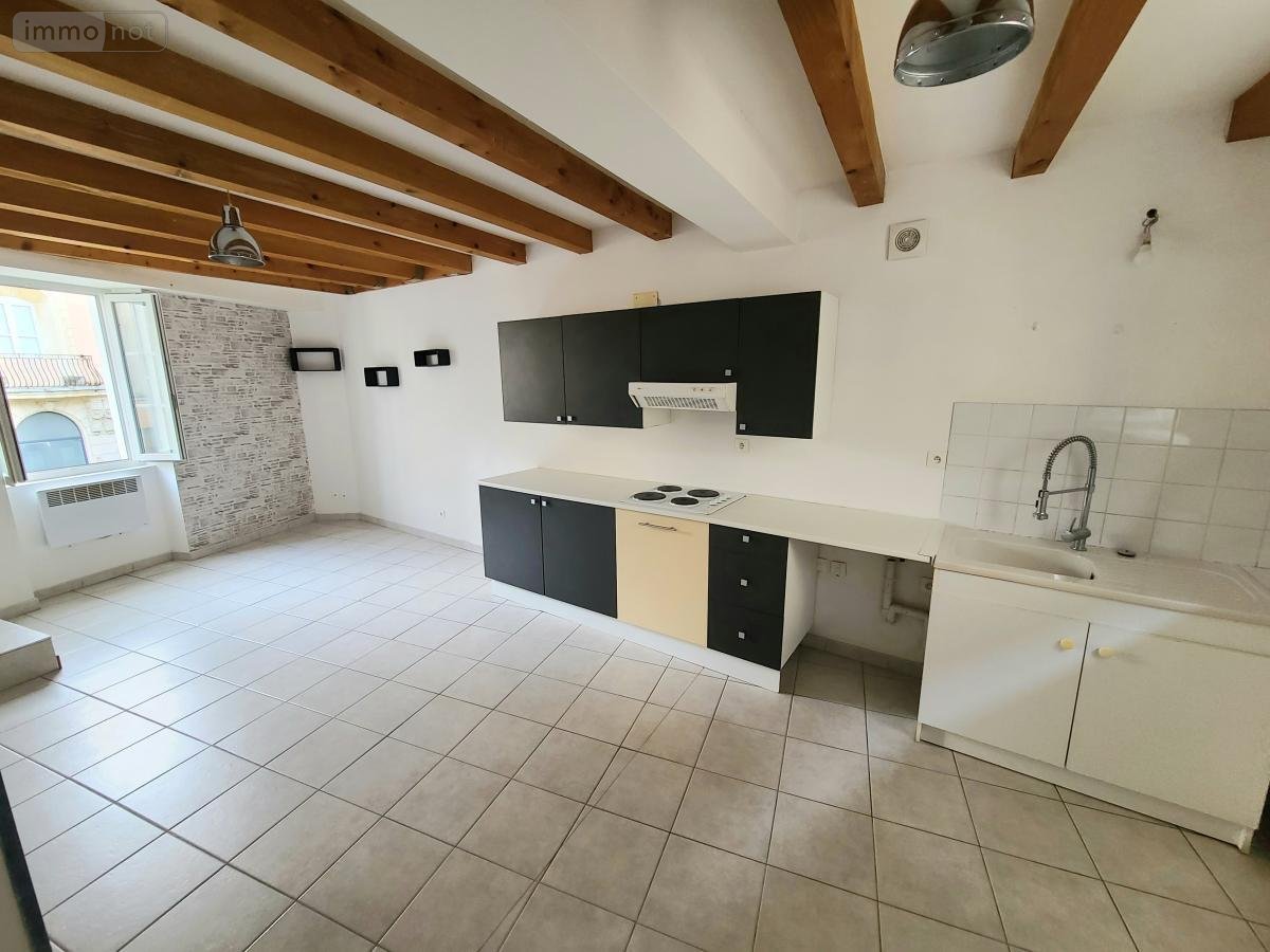 Location appartement Pierrelatte 26700 Drôme 69 m2 4 pièces 595 euros