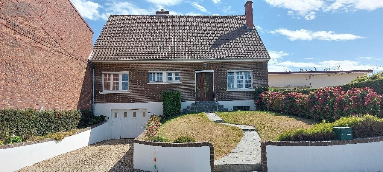 Maison a vendre Houdain 62150 Pas-de-Calais 140 m2 6 pièces 218500 euros