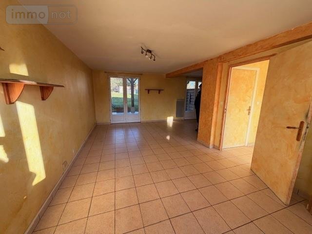 Location appartement Perrex 01540 Ain 73 m2  600 euros
