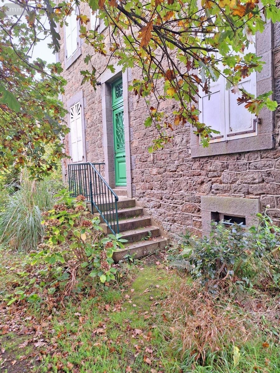 Location appartement Saint-Malo 35400 Ille-et-Vilaine 63 m2 3 pièces 820 euros