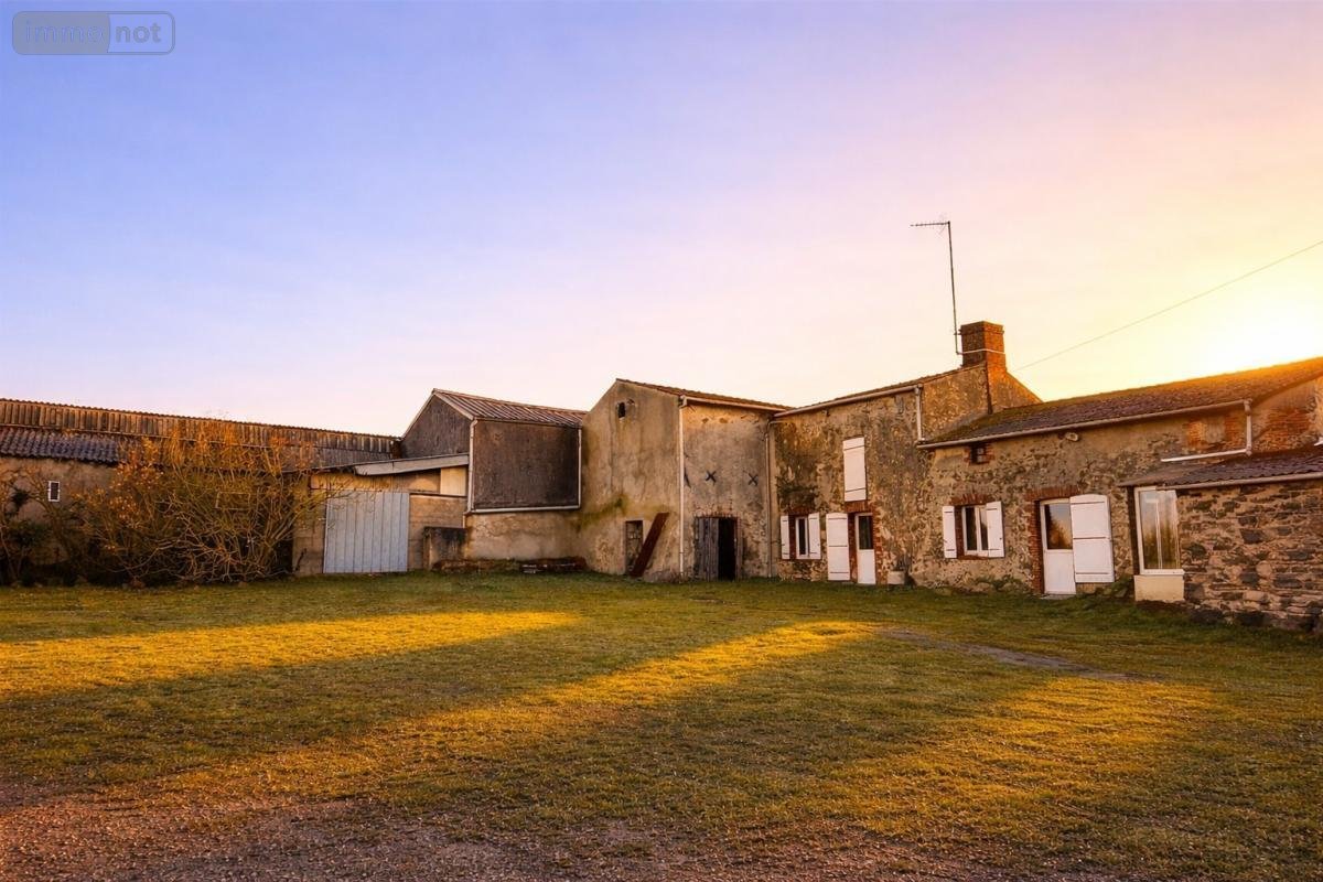 Maison a vendre Saint-Hilaire-du-Bois 49310 Maine-et-Loire 73 m2 3 pièces 115280 euros