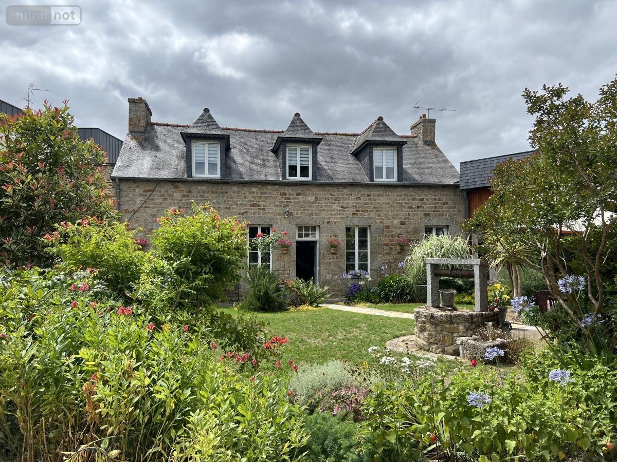 Maison a vendre Guingamp 22200 Côtes-d'Armor 130 m2 5 pièces 288800 euros