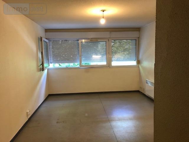 Location appartement Nantes 44000 Loire-Atlantique 21 m2 1 pièce 401 euros