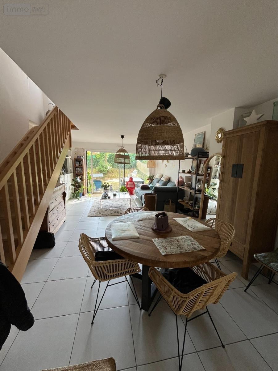 Location maison La Chapelle-sur-Erdre 44240 Loire-Atlantique 95 m2 5 pièces 1203 euros