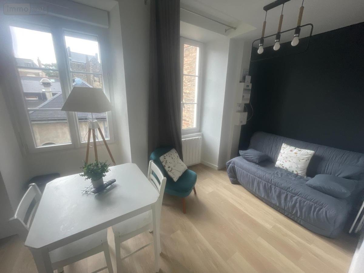 Location appartement Laval 53000 Mayenne 24 m2 1 pièce 595 euros