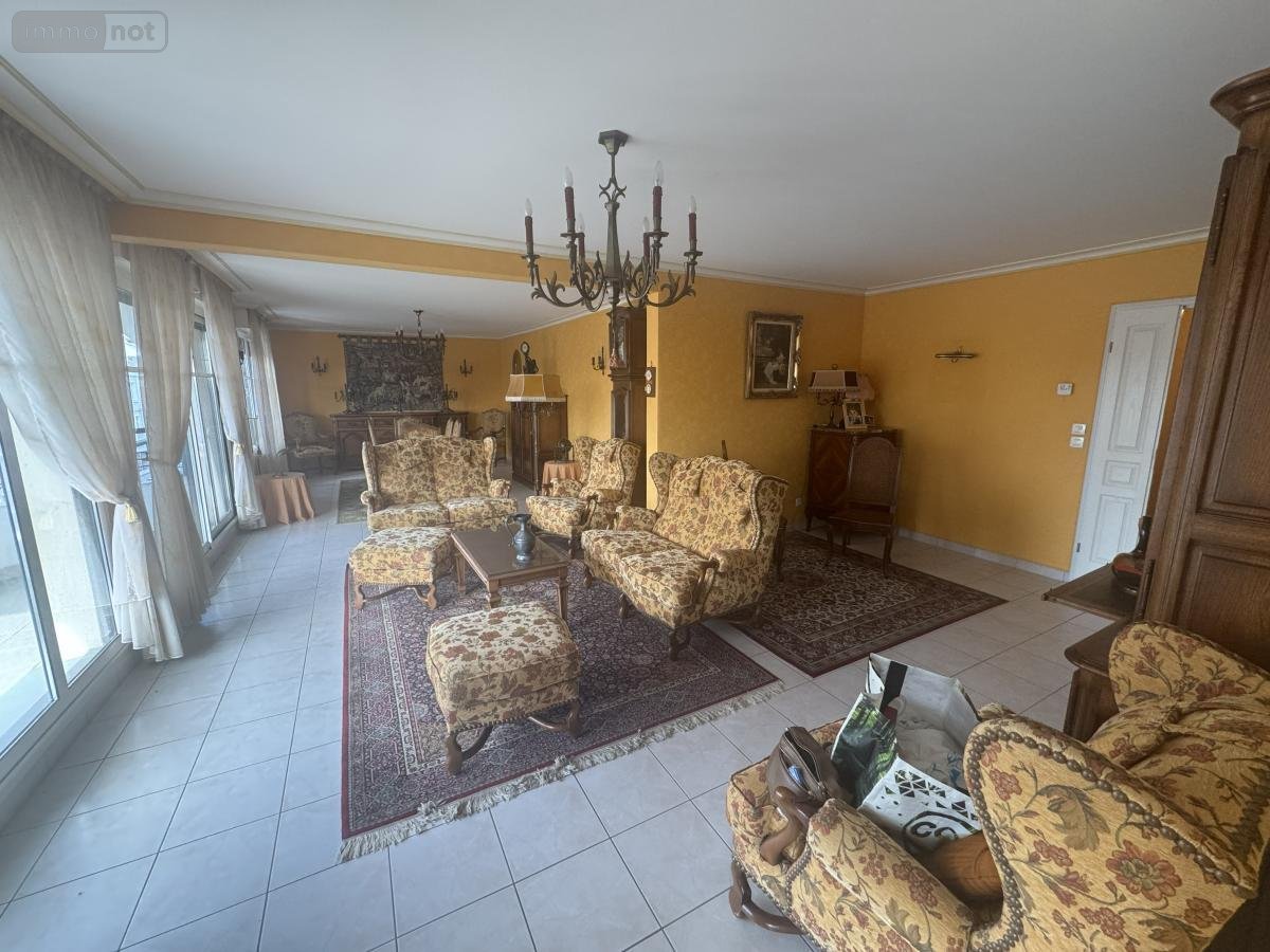 Appartement a vendre Cambrai 59400 Nord 131 m2 4 pièces 337000 euros