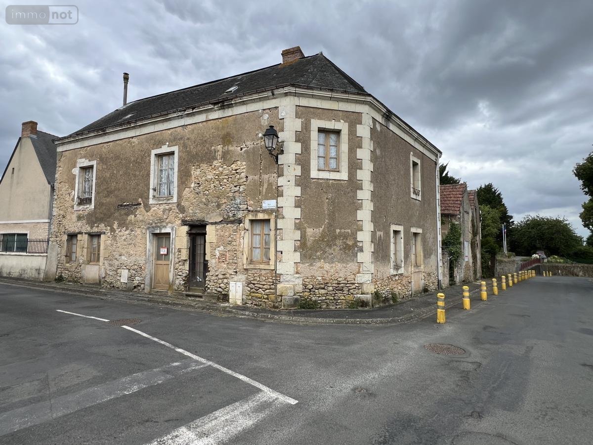 Maison a vendre Huillé-Lézigné 49430 Maine-et-Loire 180 m2 6 pièces 54500 euros