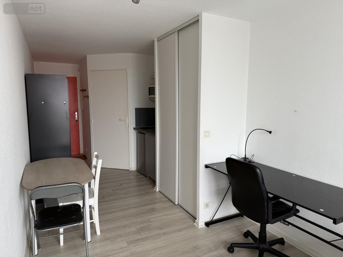 Appartement a vendre Vannes 56000 Morbihan 19 m2 1 pièce 84110 euros