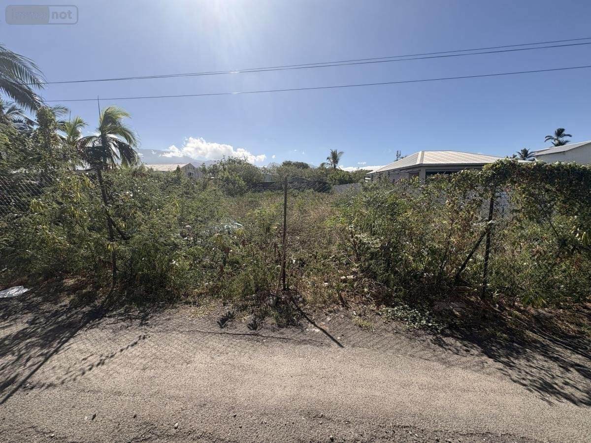 Terrain a batir a vendre Saint-Louis 97450 Réunion 607 m2  160750 euros