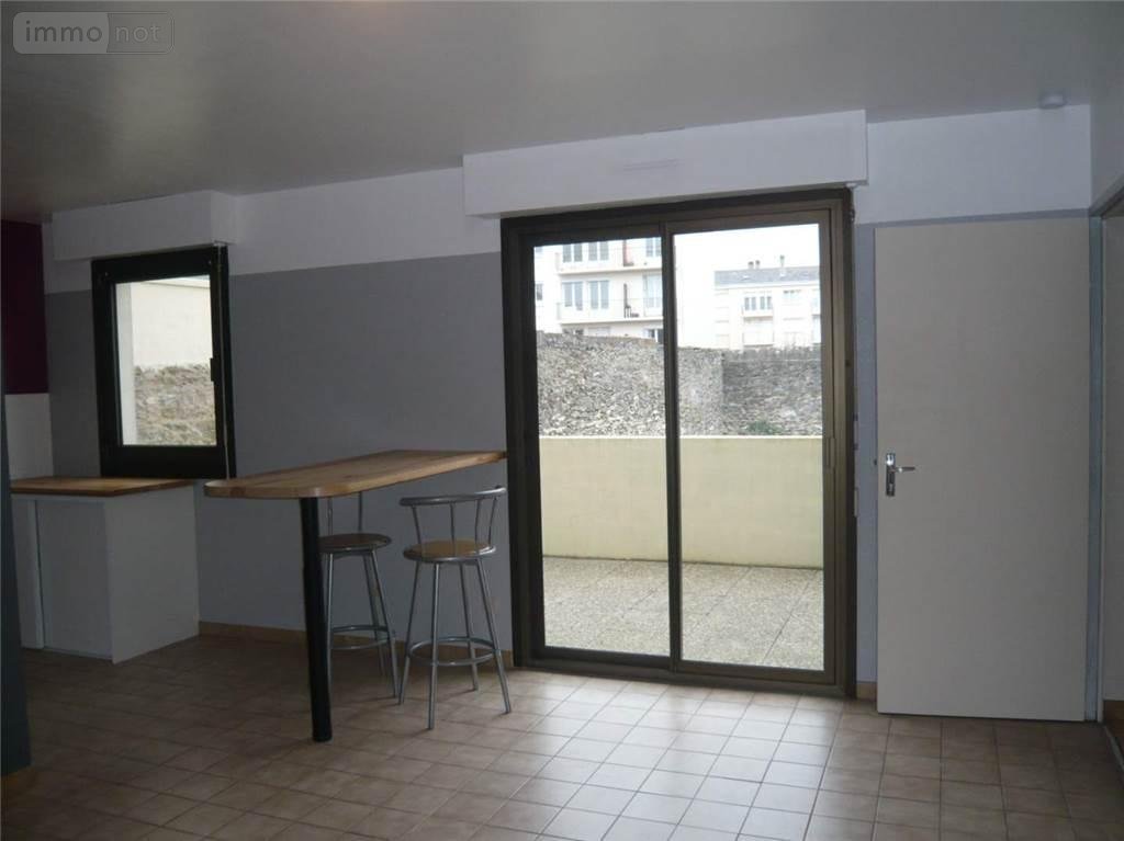 Location appartement Laval 53000 Mayenne 29 m2 2 pièces 390 euros