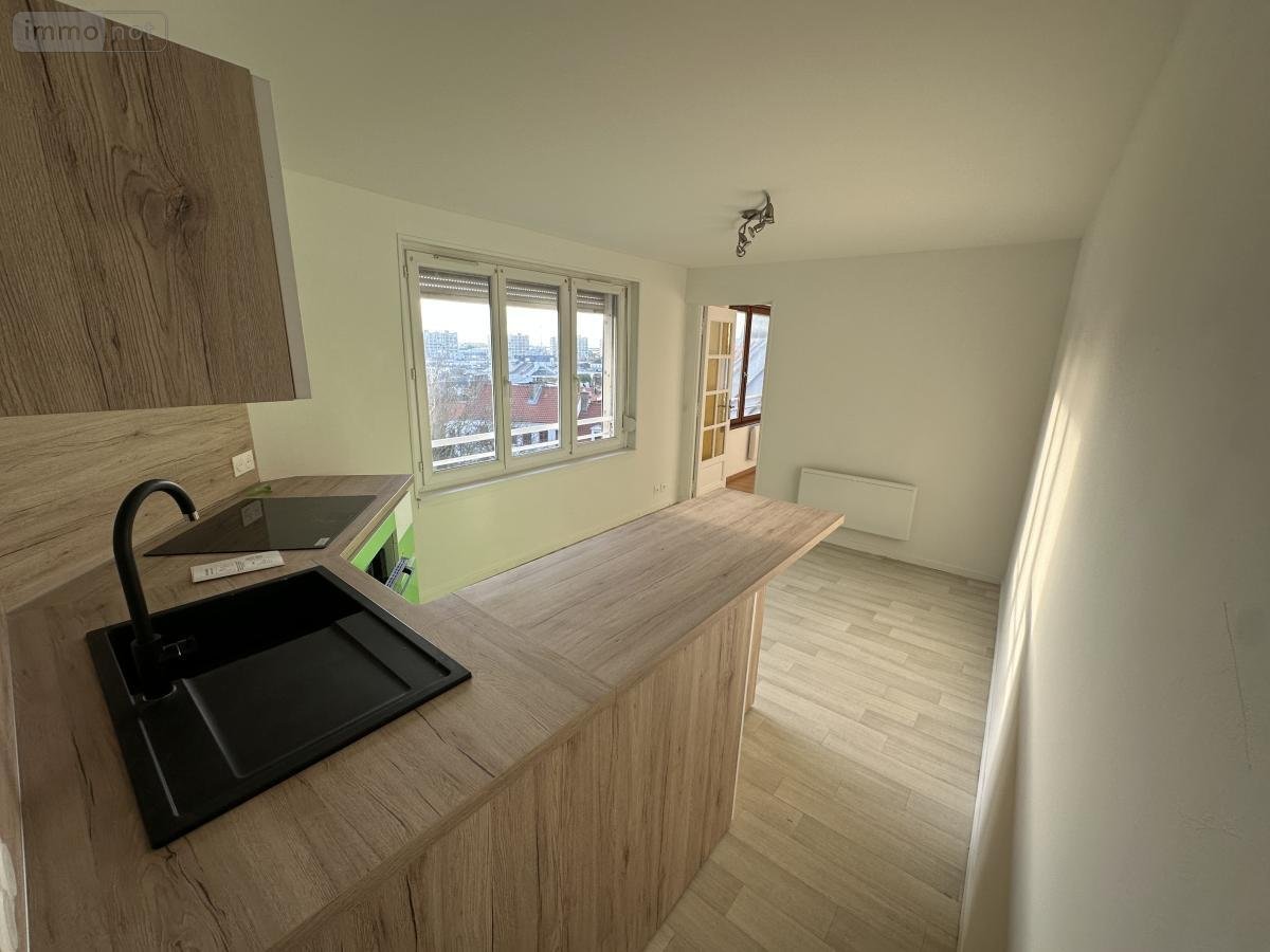 Location appartement Boulogne-sur-Mer 62200 Pas-de-Calais 30 m2  450 euros