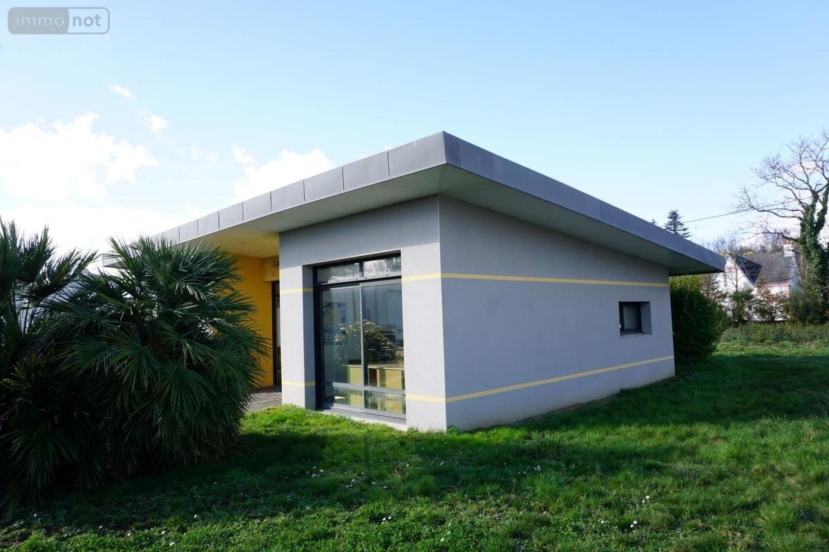 Fonds et murs commerciaux a vendre Merlevenez 56700 Morbihan 79 m2  224180 euros