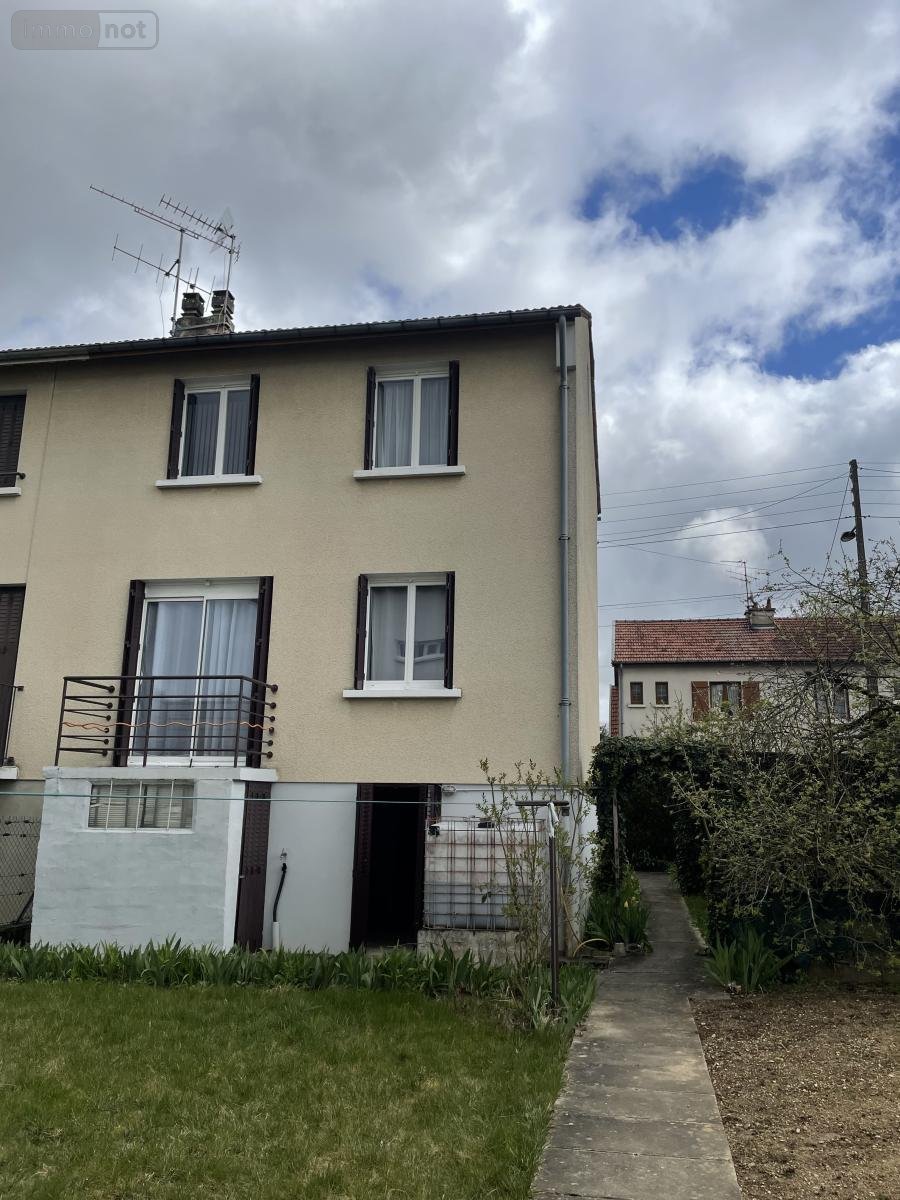 Maison a vendre Châlons-en-Champagne 51000 Marne 75 m2 4 pièces 130104 euros