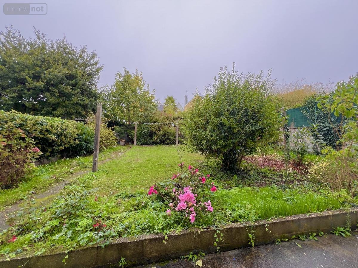 Immeuble a vendre Lorient 56100 Morbihan 118 m2  332648 euros